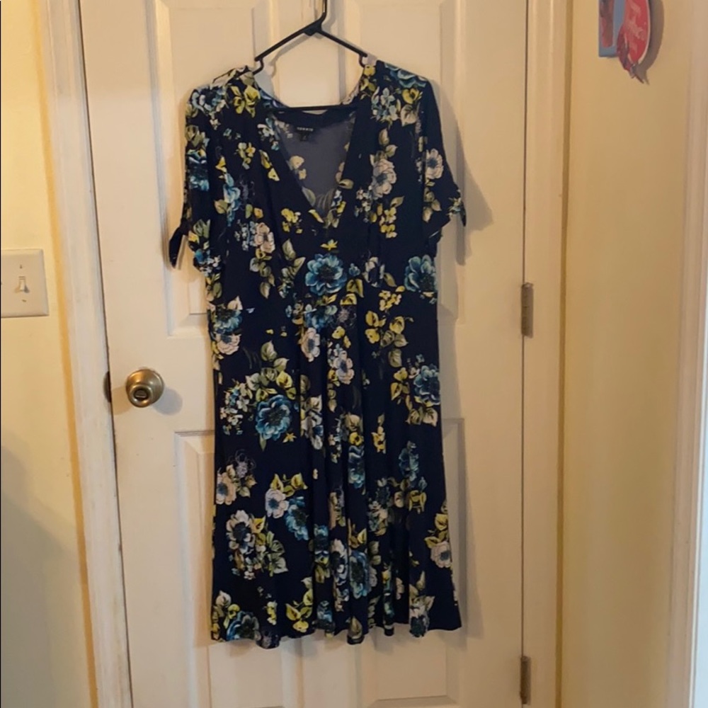 Torrid floral navy dress